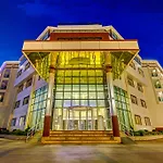 Hotel Kaynesia & Welness