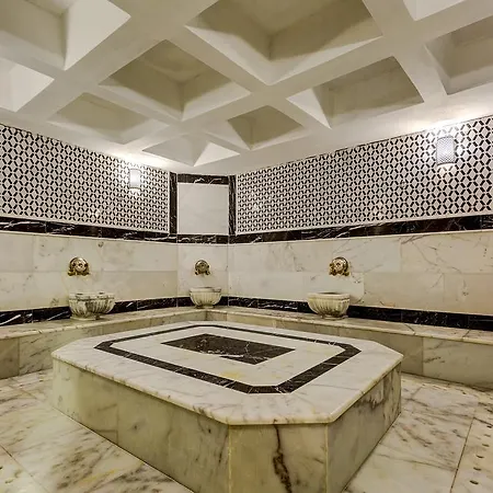 מלון Kaynesia Spa & Wellness Hotel Turgutlu