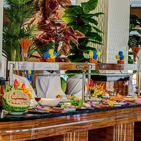 Kaynesia Spa & Wellness Hotel מלון