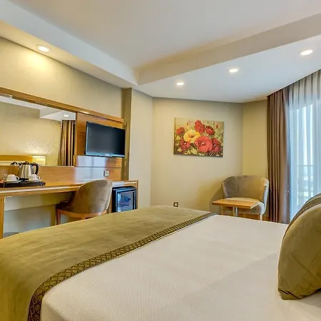 Kaynesia Spa & Wellness Hotel מלון 4*