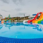 Kaynesia & Welness Hotel