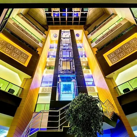 Kaynesia & Welness Hotel 4*