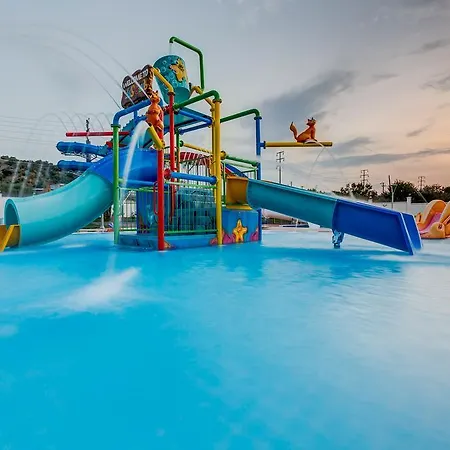 Kaynesia Spa & Wellness Hotel 4*