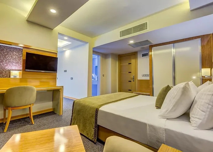 Kaynesia Hotels Spa & Welness 4*