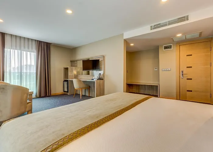 Hotel Kaynesia Hotels Spa & Welness 4*