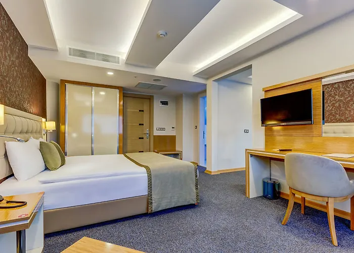 Kaynesia Hotels Spa & Welness 4* Turgutlu